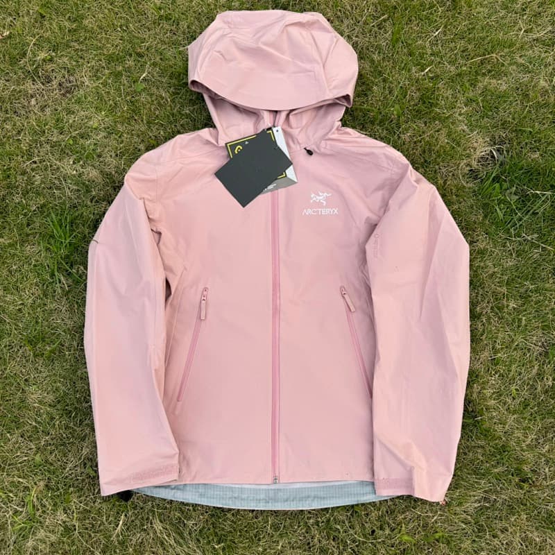 ¥250 TZ Batch RC‘TERYX BETA LT GORE-TEX Jacket-Men's幸运粉