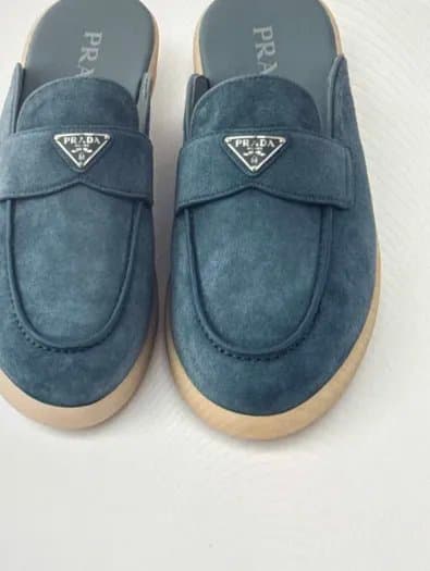 Shoes, sizes 45, 46, and 47—custom-made items are non‑returnable and non‑exchangeable.