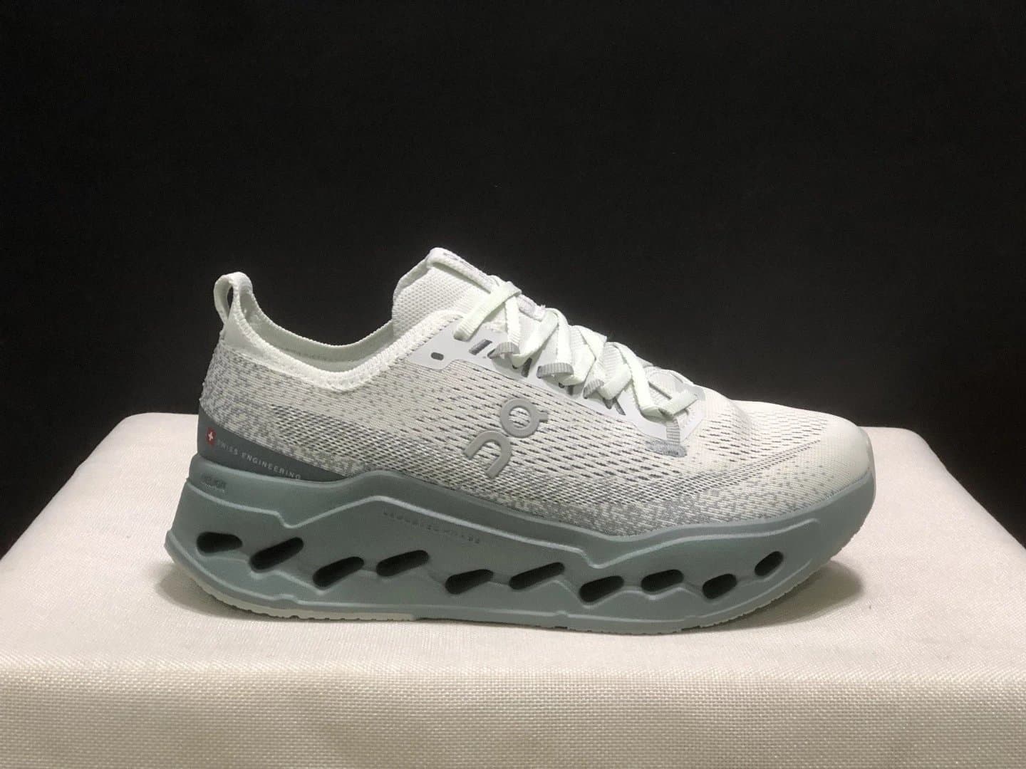 Shoes, sizes 45, 46, and 47—custom-made items are non‑returnable and non‑exchangeable.