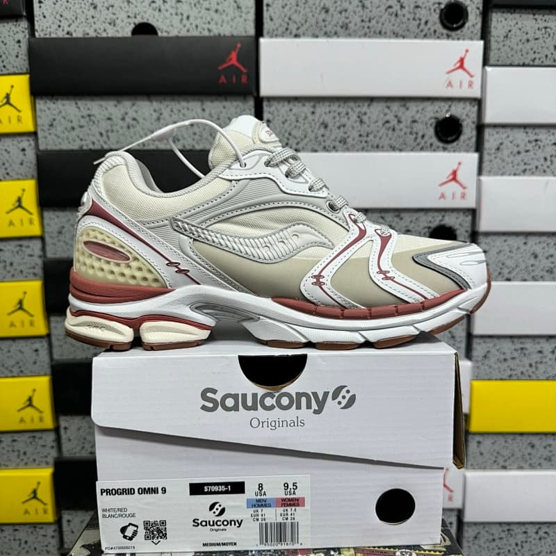 170Y【YO Batch】ProGrid Triumph 4 OMNI9 (36-45)S70935-1