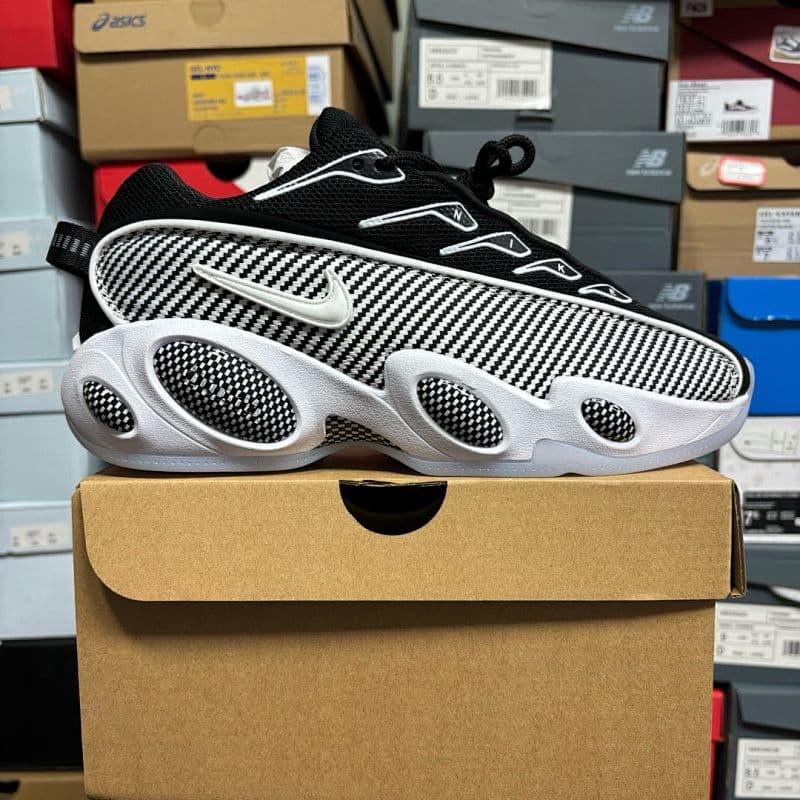 ¥190【EE Batch】NOCTA x NK Hot Step 1 Air Terra 联名款减震耐磨机能篮球鞋 【40-46】黑白DM0878-011
