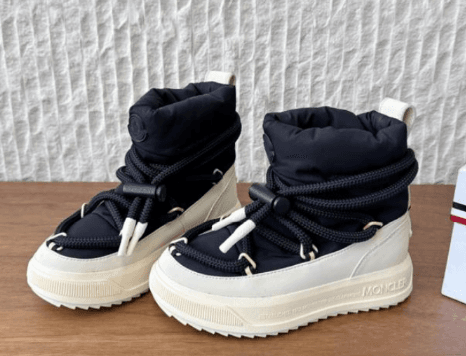 Shoes, sizes 45, 46, and 47—custom-made items are non‑returnable and non‑exchangeable.