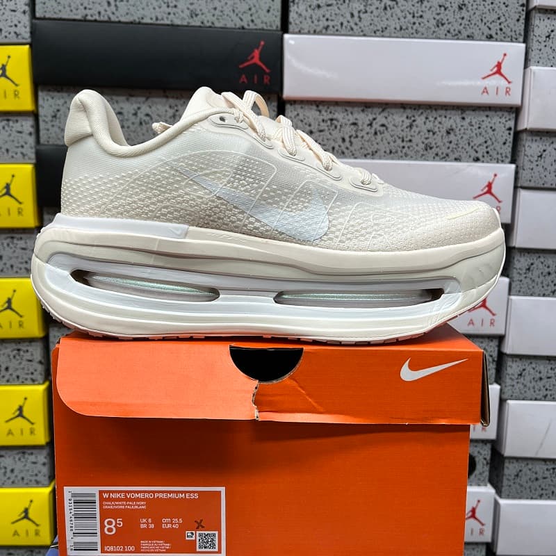 240Y【M Batch】EVOMERO PREMIUM 36-40 IQ8102-100