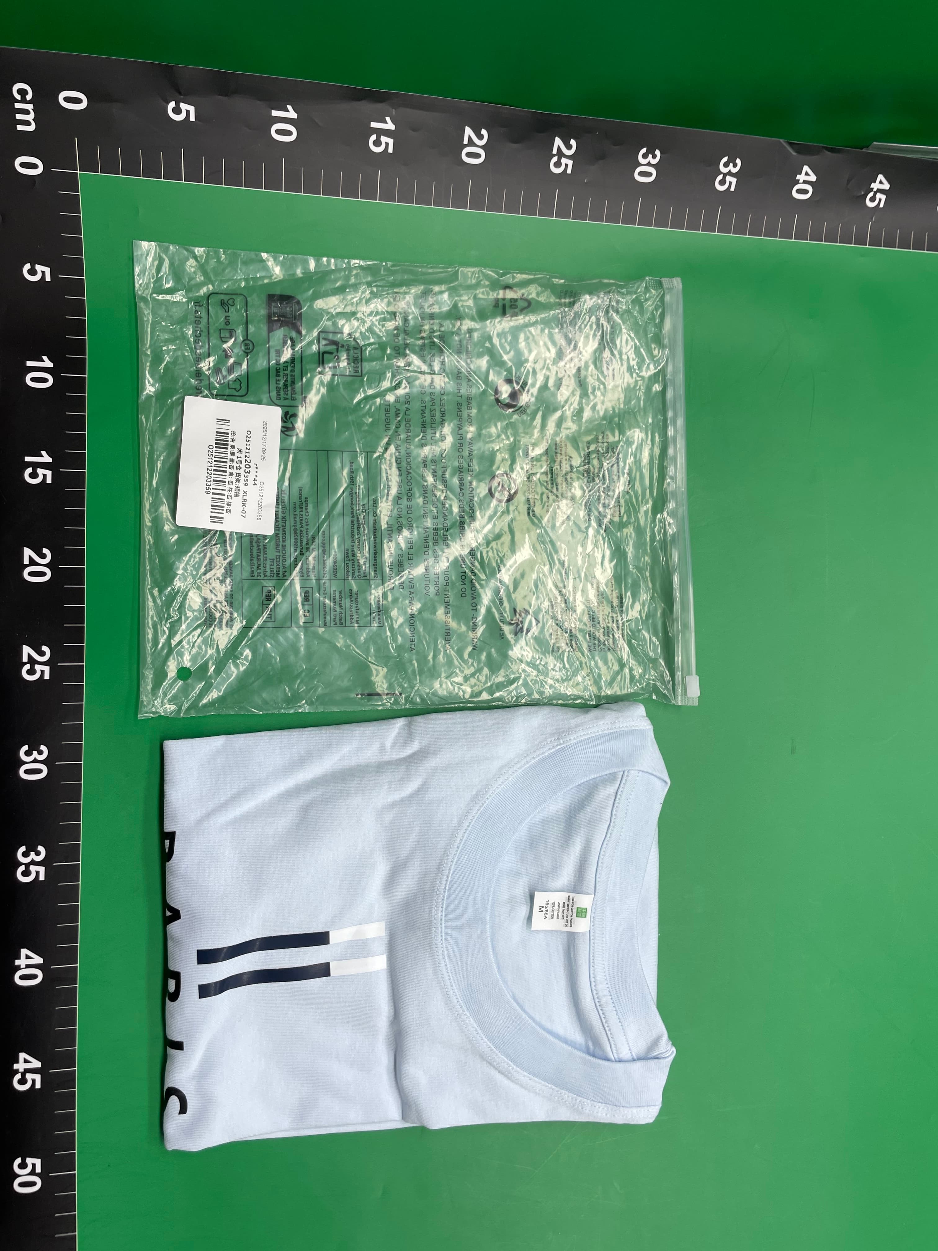 Camiseta Masculina Estampada Paris Manga Curta