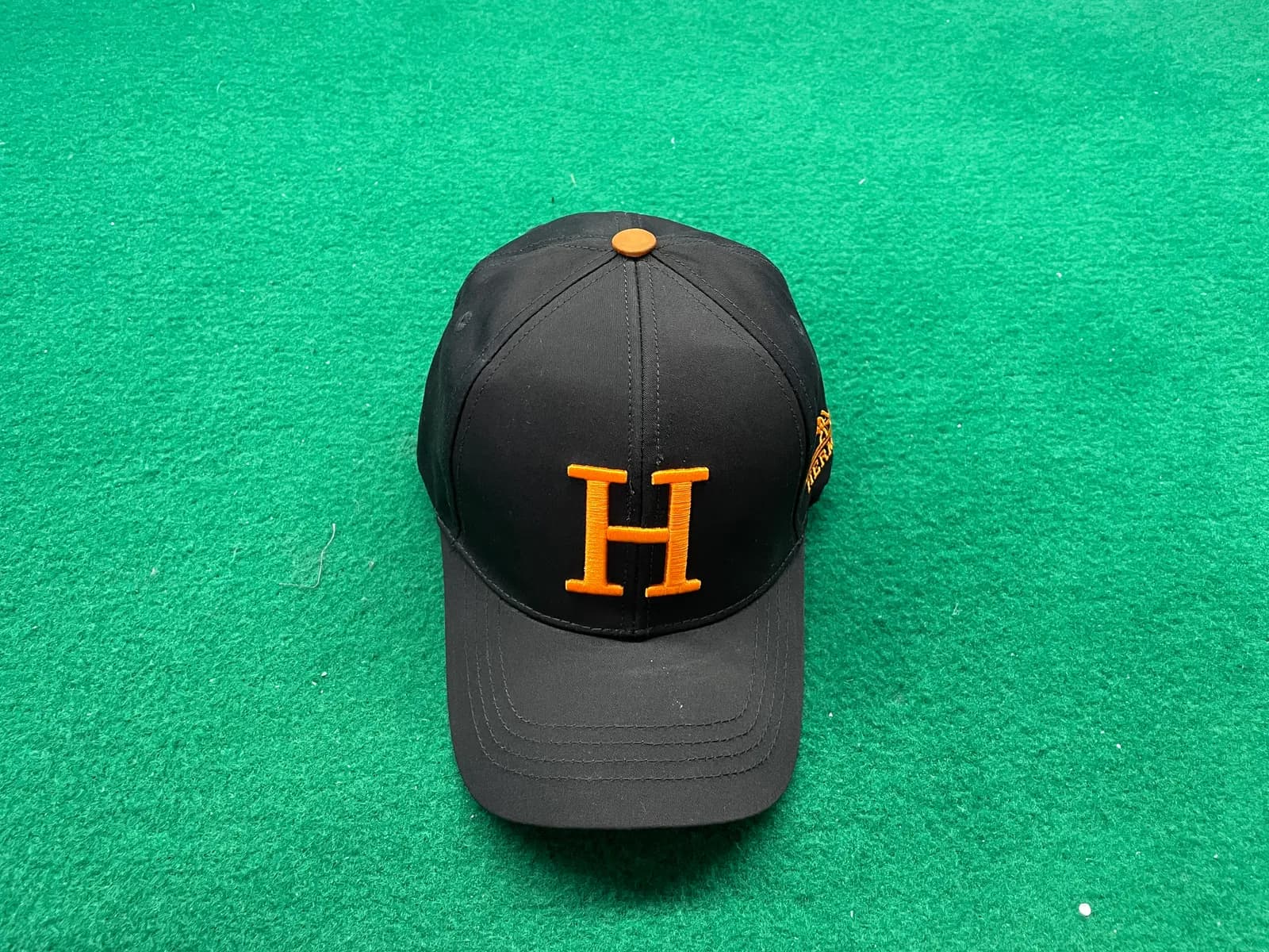 Embroidered Baseball Cap 372114