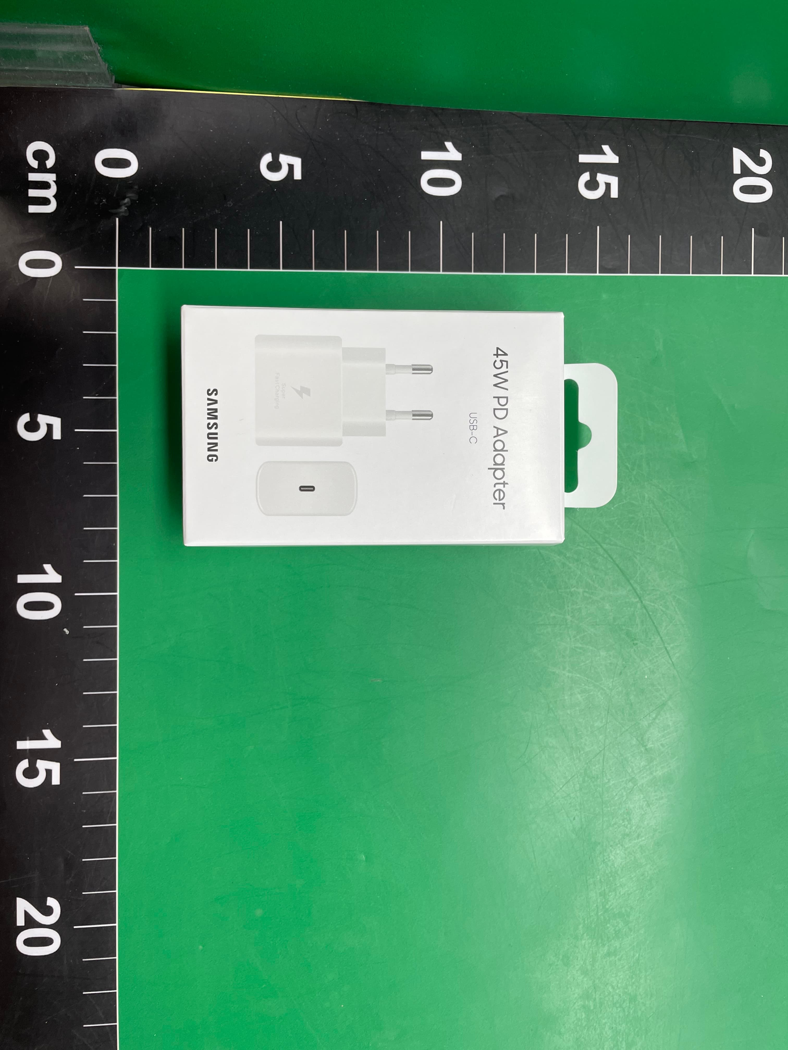 Cargador Europeo 45W para Samsung S22U +20 21NOTE10