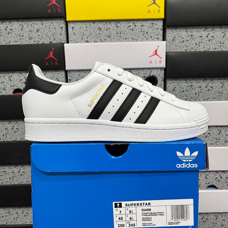 110Y【G Batch】AD Originals Superstar 36-46 EG4958 白黑