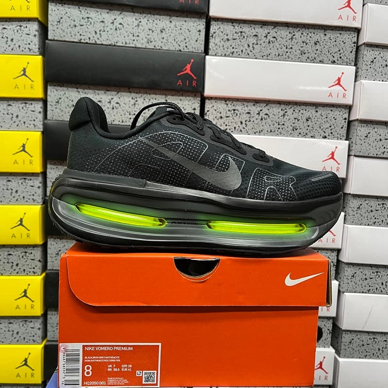 220Y【FG/SP Batch】VOMERO PREMIUM 36-46 HQ2050-001